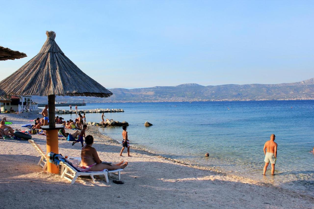 Apartments By The Sea Slatine, Ciovo - 11047 Экстерьер фото
