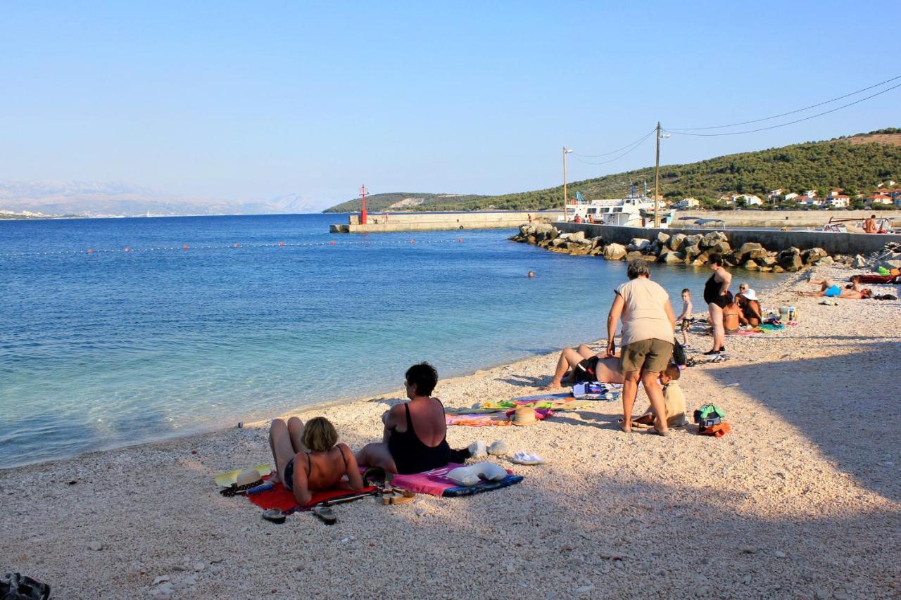 Apartments By The Sea Slatine, Ciovo - 11047 Экстерьер фото